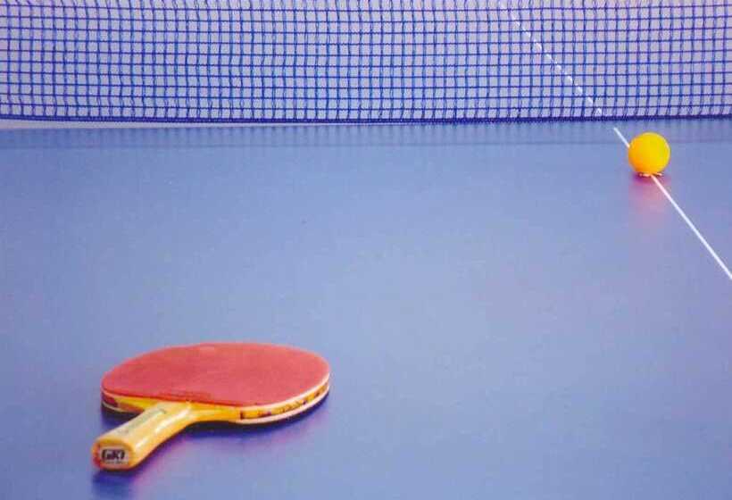 호텔 Aurangabad Gymkhana Club