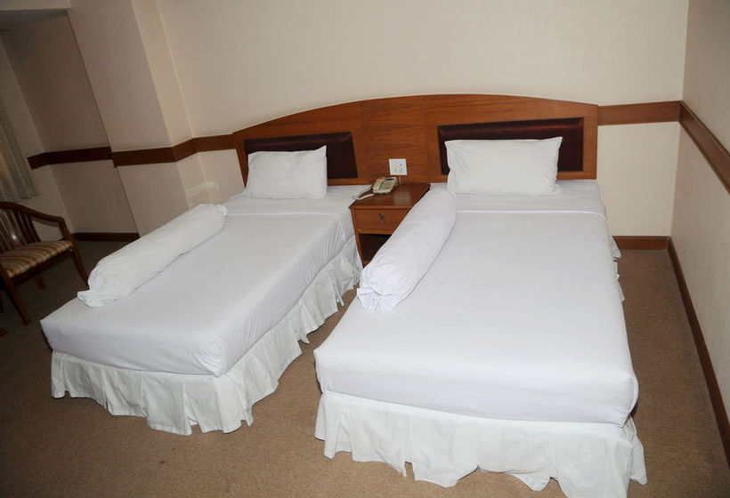 ホテル Ayutthaya Thenee