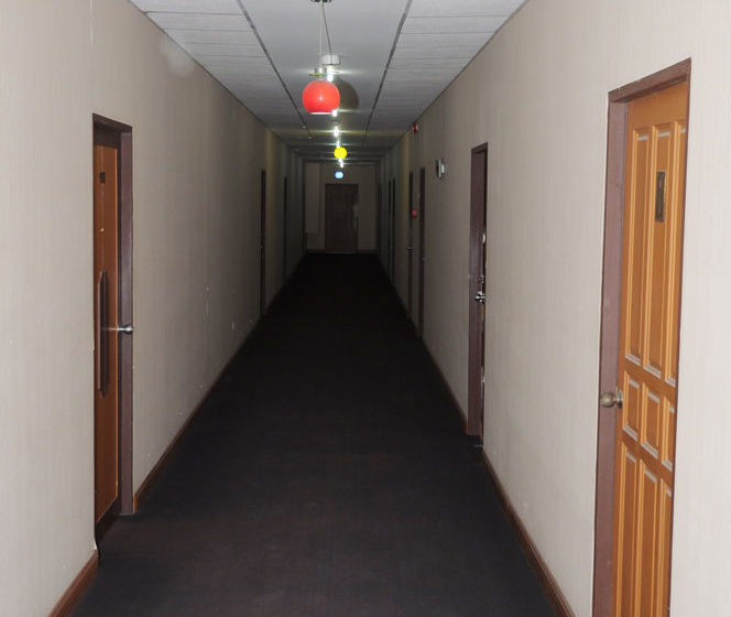 ホテル Ayutthaya Thenee