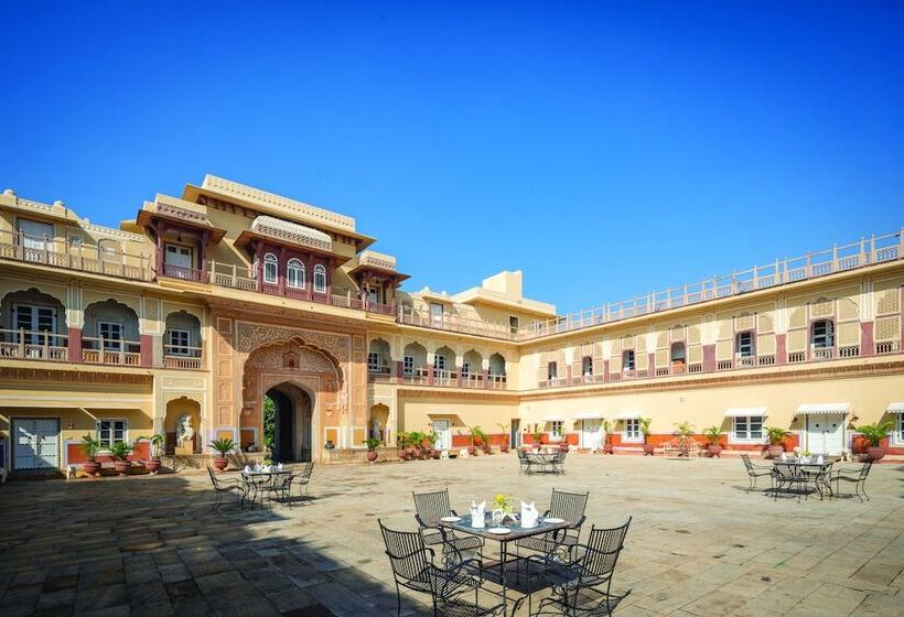 ホテル Chomu Palace, Jaipur