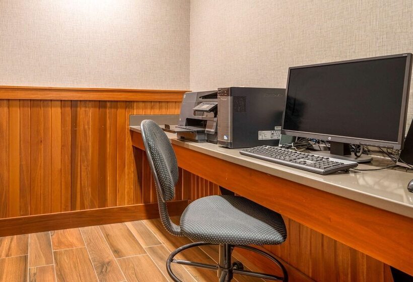 فندق Comfort Inn & Suites Mountain Iron And Virginia