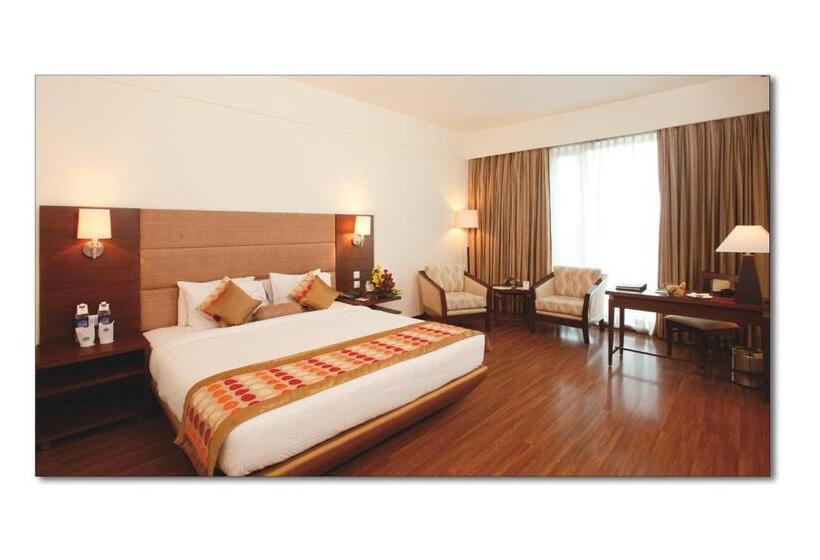 ホテル Best Western Plus Amritsar
