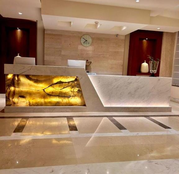 ホテル Best Western Plus Amritsar