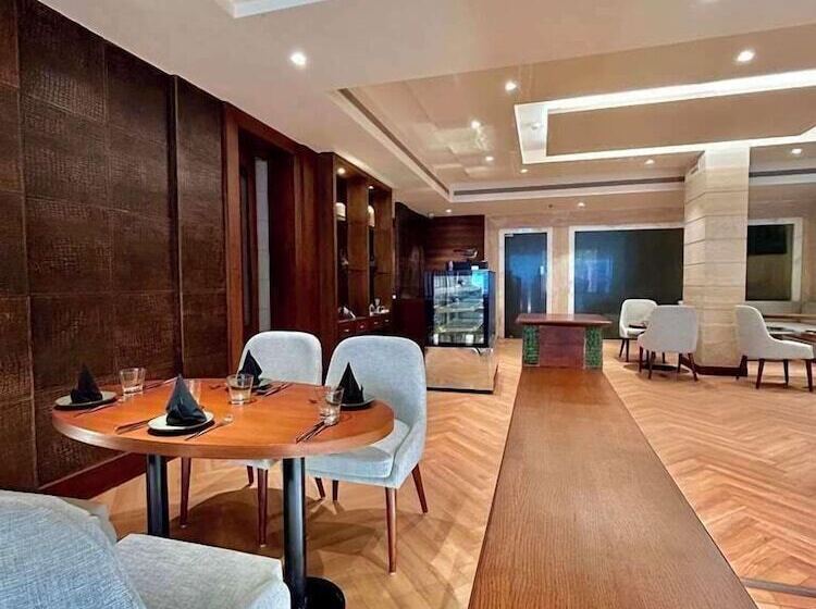 ホテル Best Western Plus Amritsar