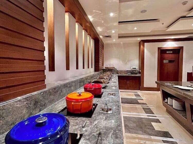 ホテル Best Western Plus Amritsar