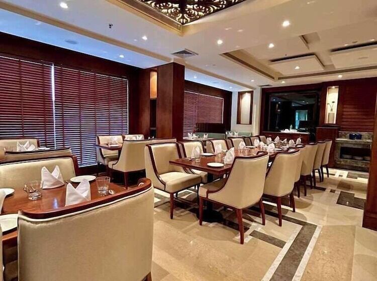 ホテル Best Western Plus Amritsar