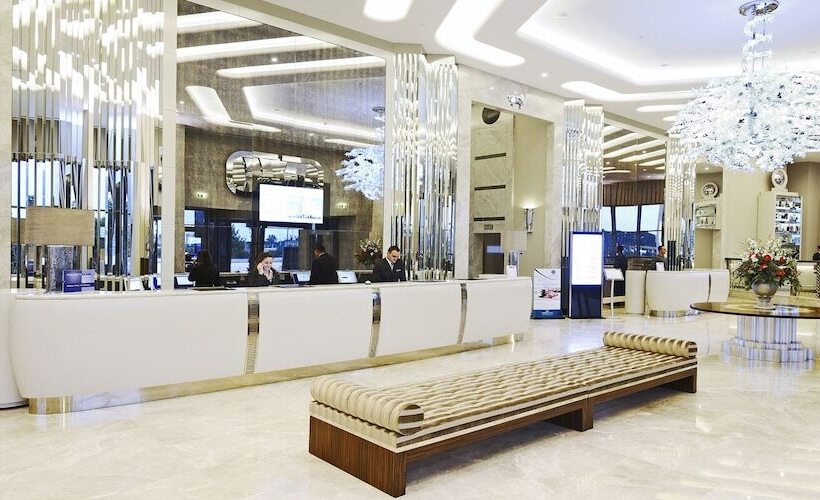 Отель Crowne Plaza Bursa Convention Center & Thermal Spa, An Ihg