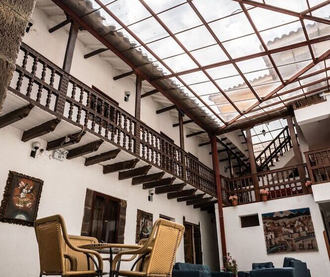 فندق Cusco Plaza Saphi