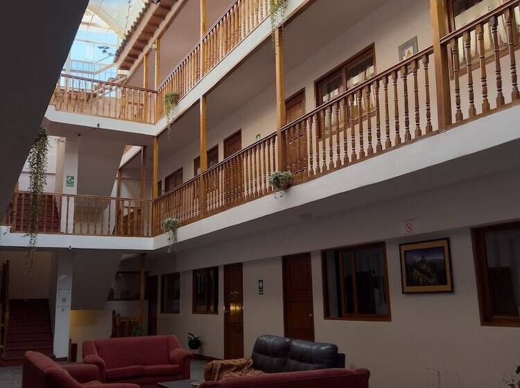 فندق Cusco Plaza Saphi