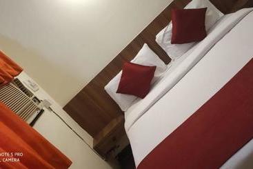 هتل Delta Residency Calangute