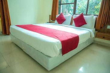 هتل Delta Residency Calangute