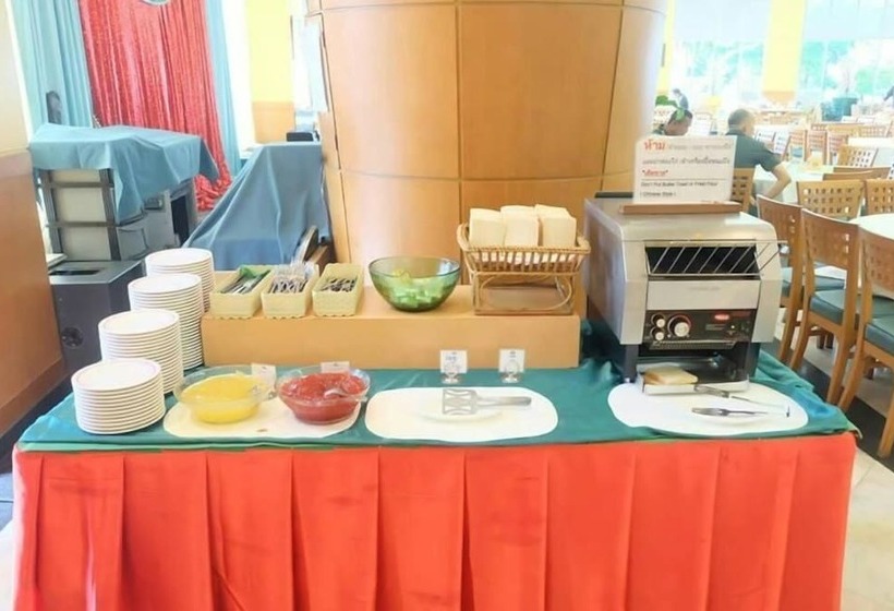 Отель Diamond Plaza