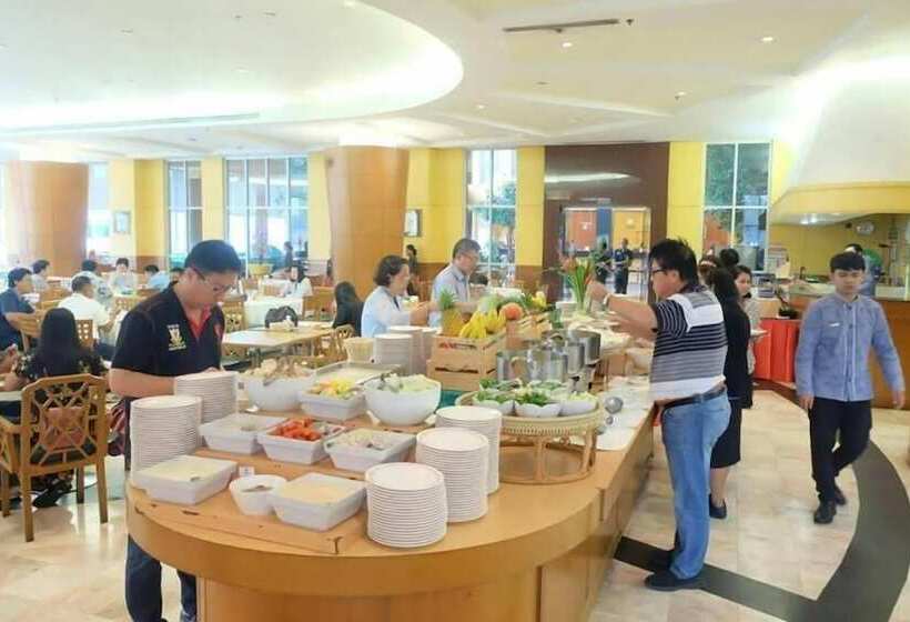 Отель Diamond Plaza