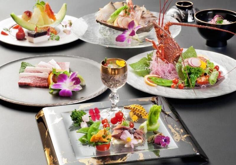 Hotel Dogo Onsen Yachiyo 道後温泉八千代