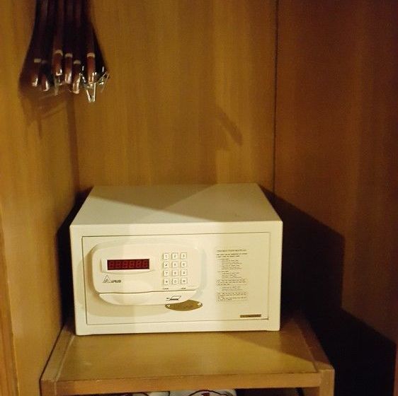 هتل Dynasty Inn Pattaya