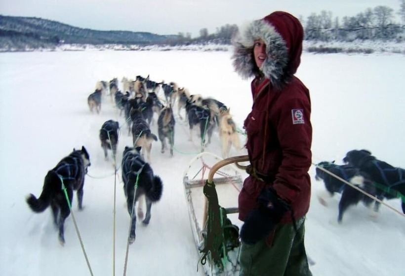 酒店 Engholm Husky Design Lodge