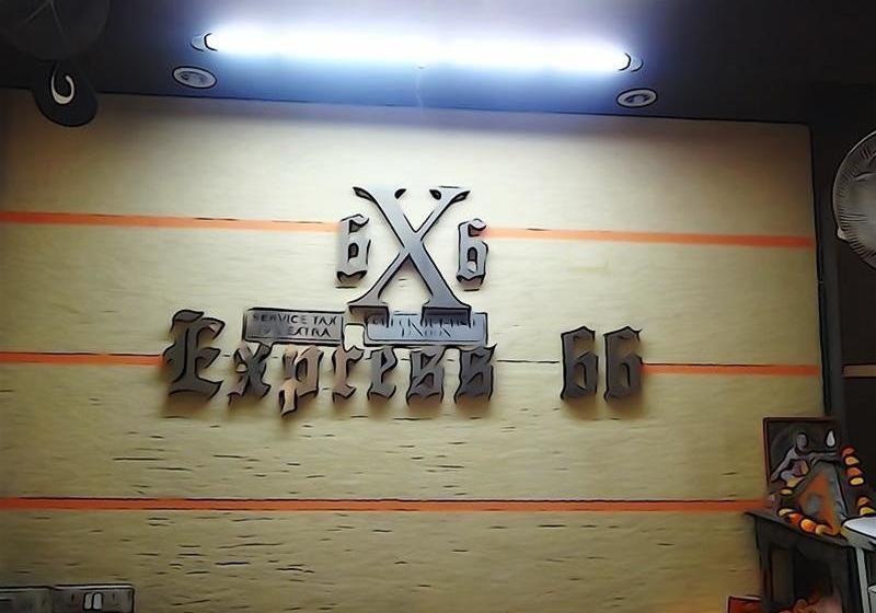 Hotel International 66