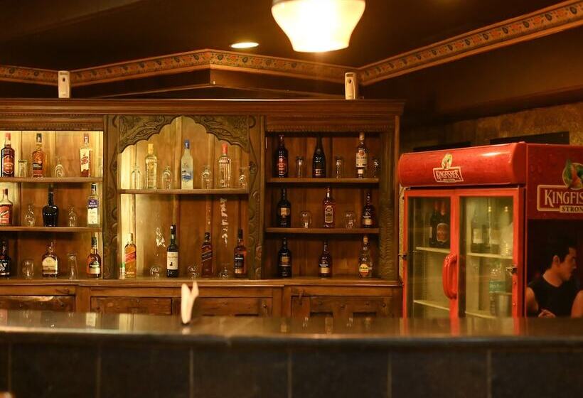 Отель Fort Chandragupt Jaipur