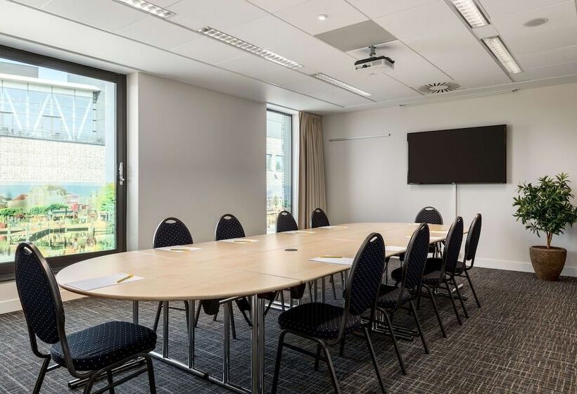 فندق Hilton Garden Inn Leiden