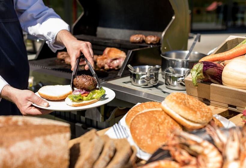 فندق Hilton Garden Inn Leiden