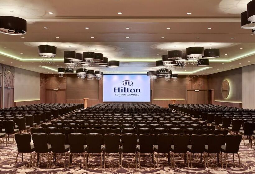 هتل Hilton London Wembley