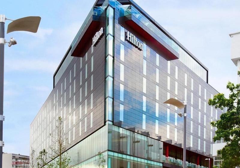 هتل Hilton London Wembley