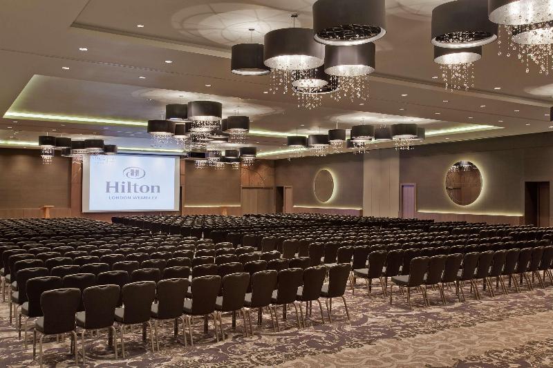 Отель Hilton London Wembley