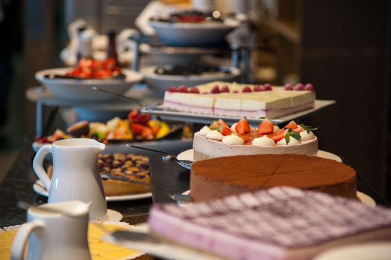 هتل Hilton London Wembley