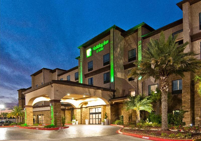 هتل Wyndham Lake Charles