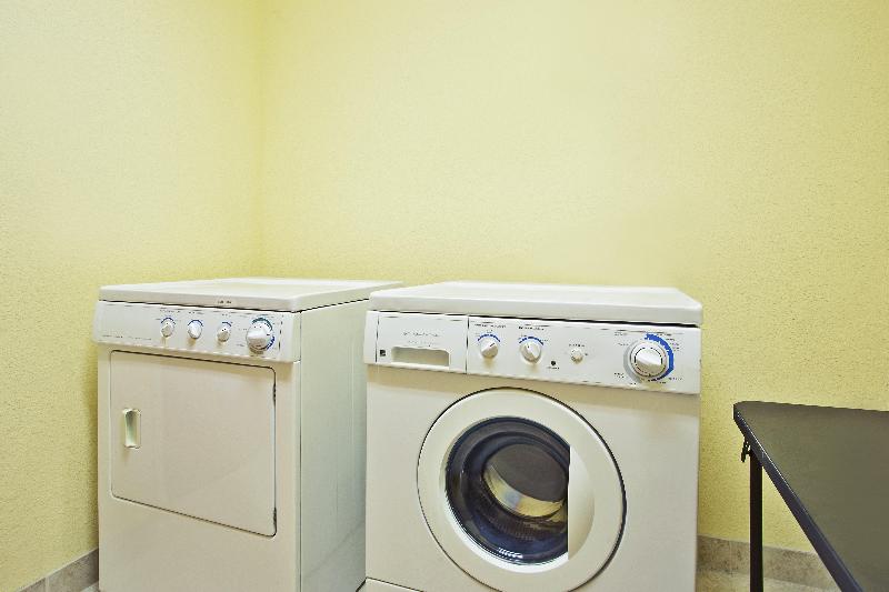 Holiday Inn Express Hotel & Suites East Lansing, An Ihg