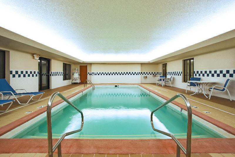 Holiday Inn Express Hotel & Suites East Lansing, An Ihg