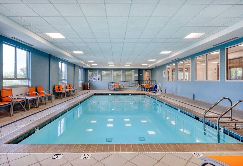 Holiday Inn Express Hotel & Suites Greenwood By Ihg