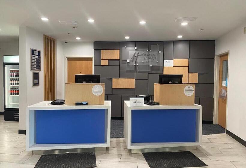 Holiday Inn Express Hotel & Suites Logansport, An Ihg