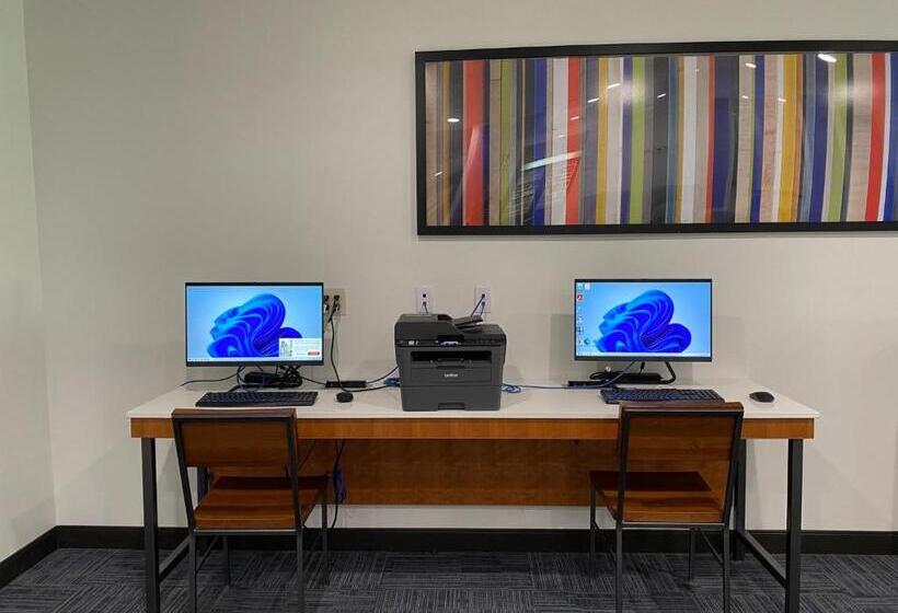 Holiday Inn Express Hotel & Suites Logansport, An Ihg