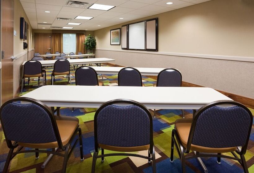 Holiday Inn Express Hotel & Suites Mankato East, An Ihg