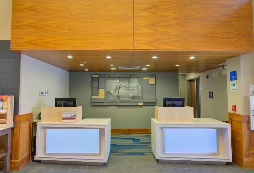 Holiday Inn Express Hotel & Suites Mankato East, An Ihg