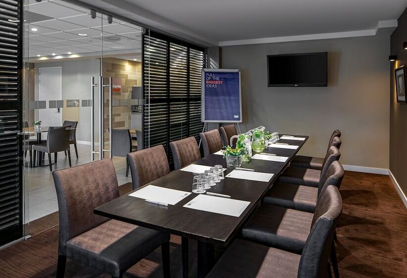 ホテル Holiday Inn Express Amsterdam   South, An Ihg