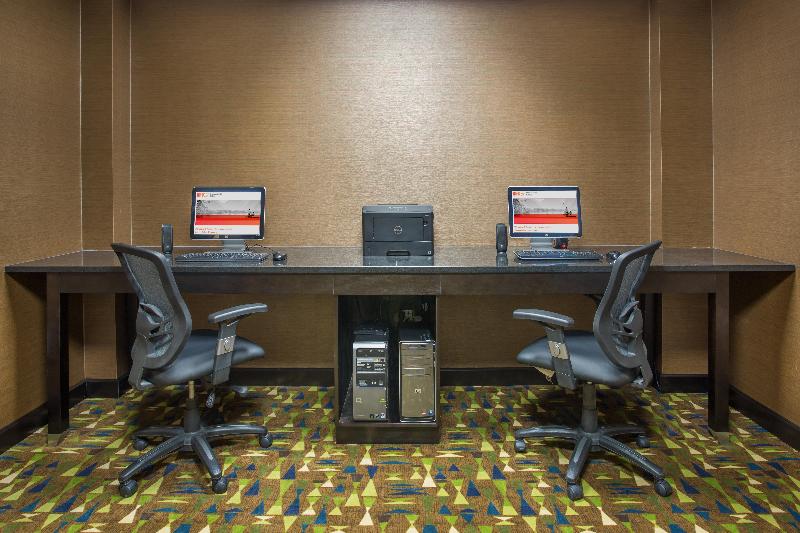 فندق Holiday Inn Express & Suites Martinsville By Ihg