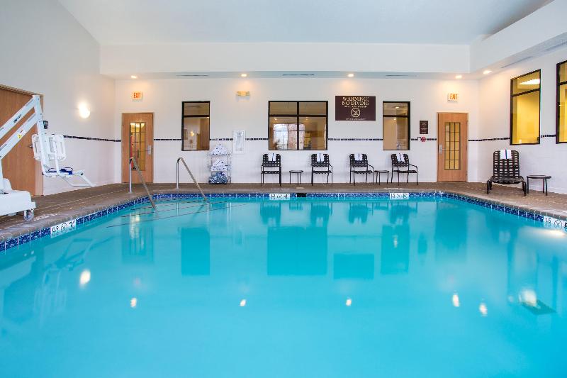 فندق Holiday Inn Express & Suites Martinsville By Ihg