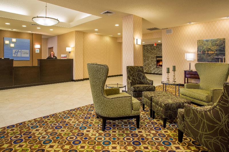 فندق Holiday Inn Express & Suites Martinsville By Ihg