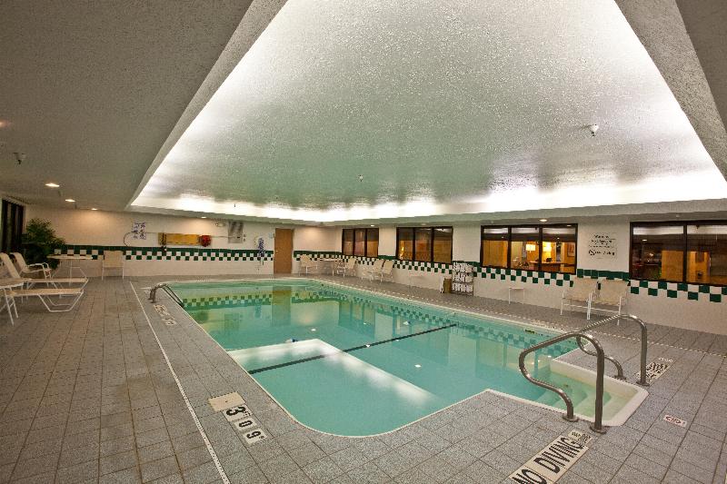 فندق Holiday Inn Express Plymouth, An Ihg