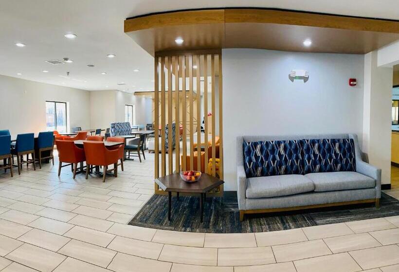 فندق Holiday Inn Express Plymouth, An Ihg