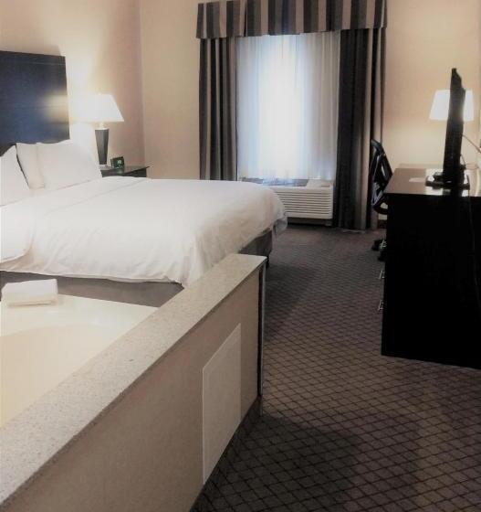 فندق Holiday Inn Express Plymouth, An Ihg