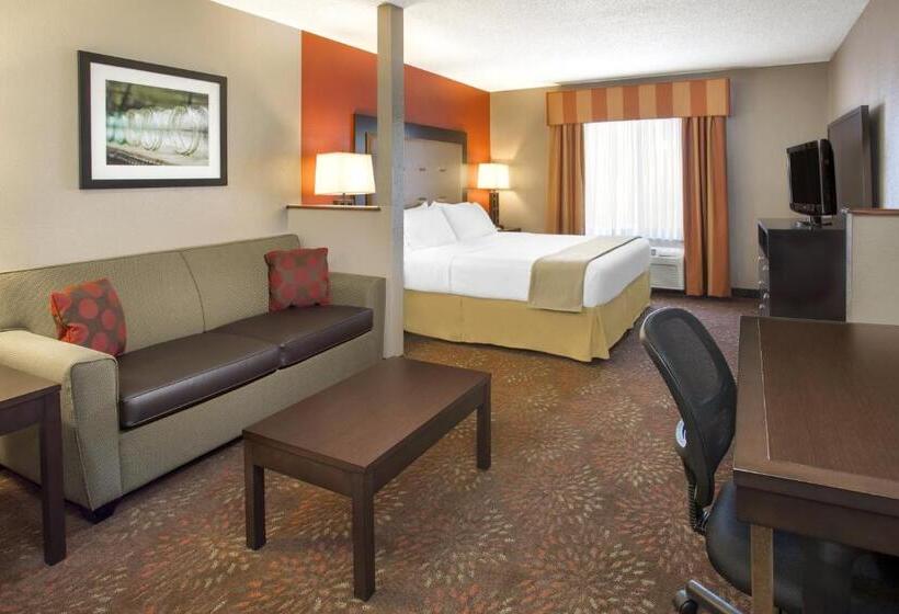 Holiday Inn Express Hotel & Suites Muncie By Ihg