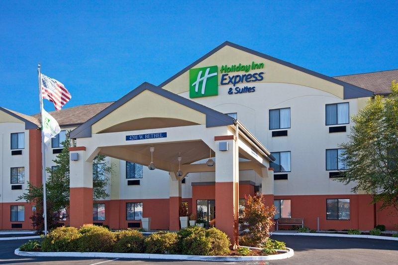 Holiday Inn Express Hotel & Suites Muncie By Ihg