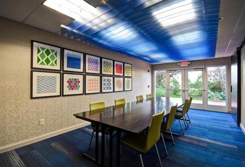 호텔 Holiday Inn Express & Suites Schererville, An Ihg