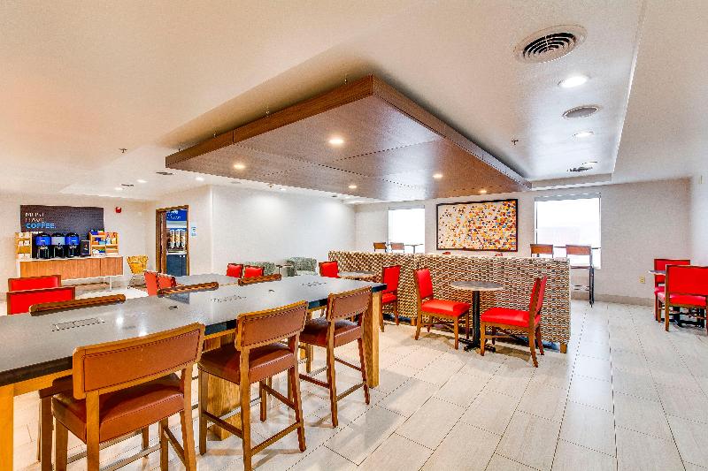 فندق Holiday Inn Express Vincennes By Ihg