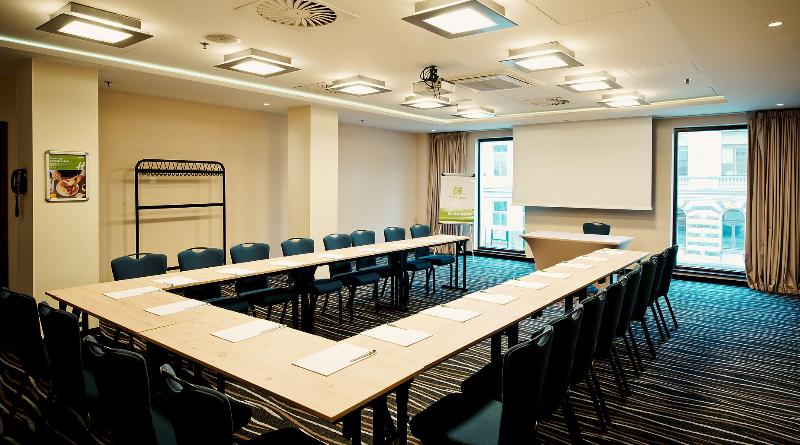 ホテル Holiday Inn łódź, An Ihg