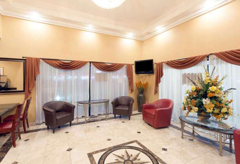 Howard Johnson Hotel & Suites By Wyndham Pico Rivera