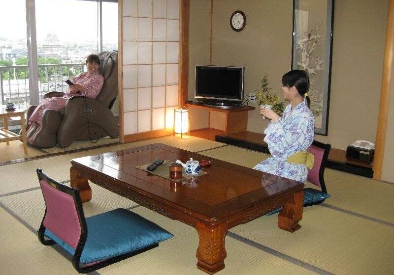 Hotel Ikoitei Kikuman